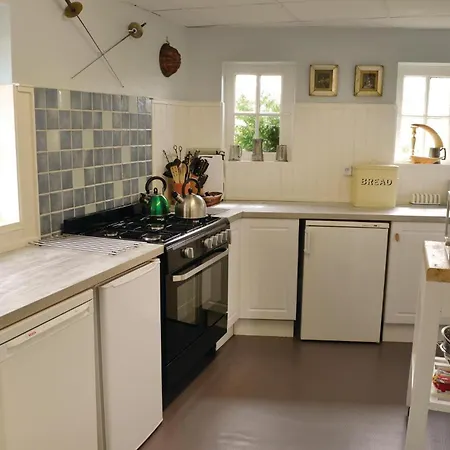 Amazing In With Kitchen