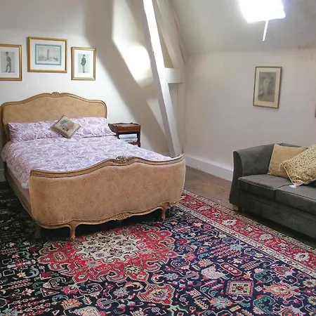 Casa de Férias Amazing In With Kitchen Marconne